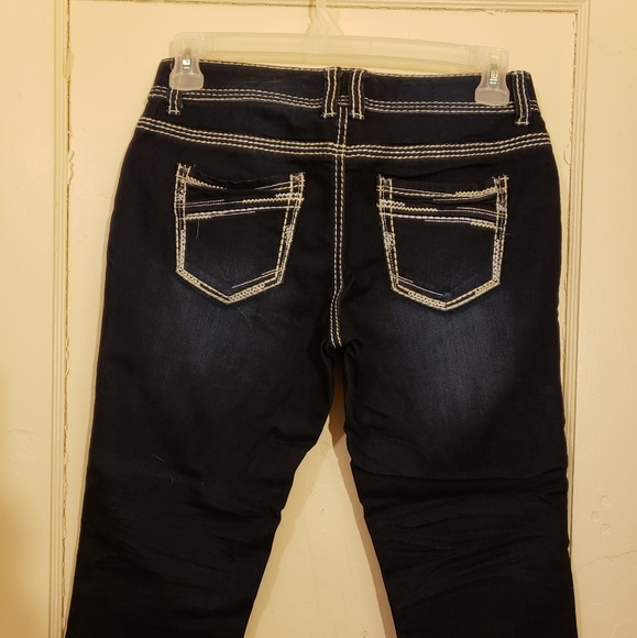 Denim Capris - Picture 4 of 4